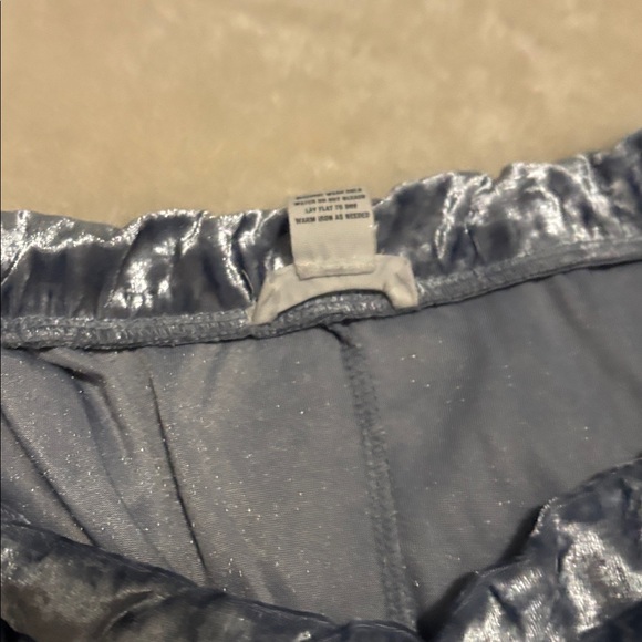 Ivy & Main lounge skirt - Picture 3 of 3